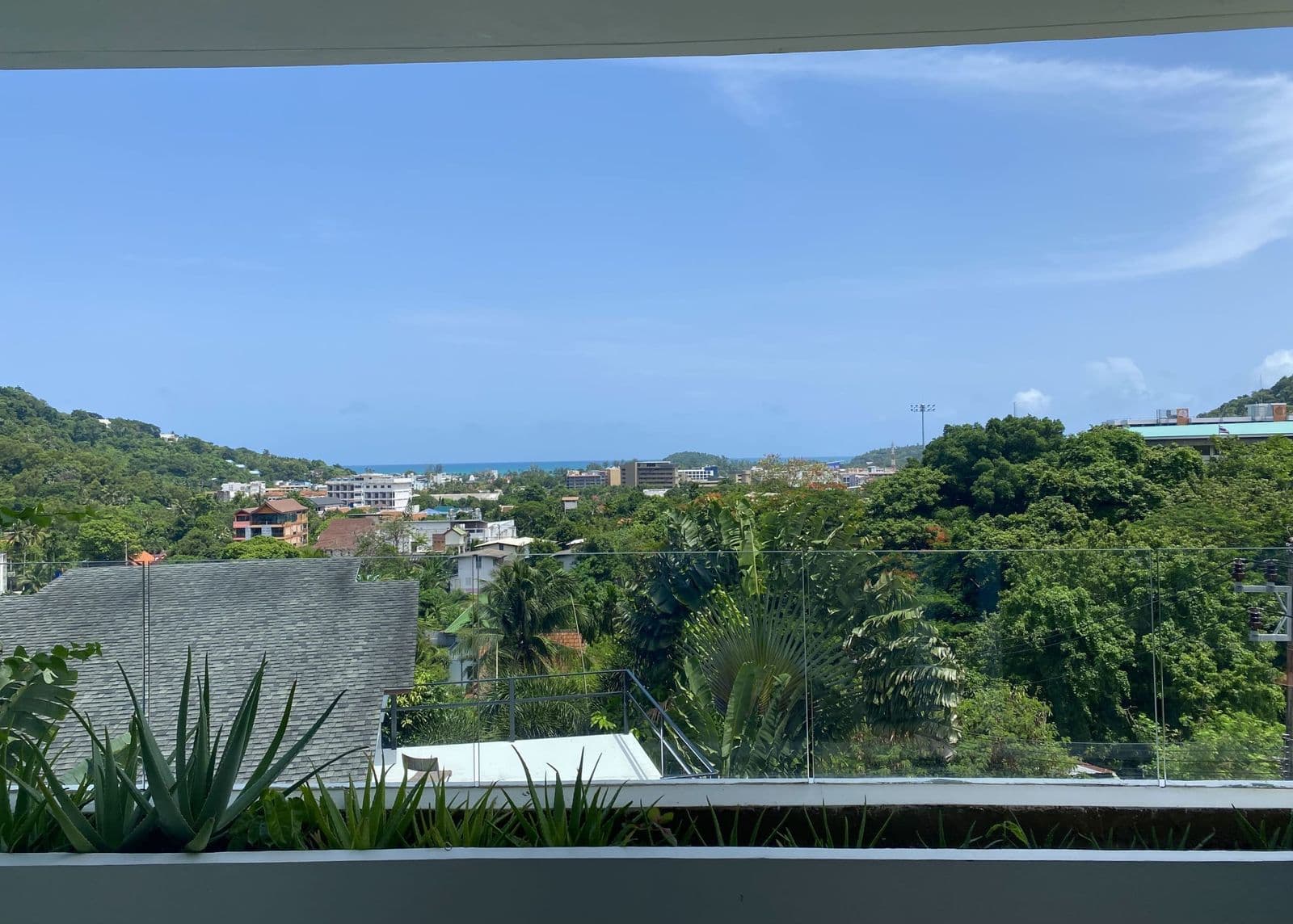 1 Bedroom, 1 Bath, Seaview resale Kata — photo 1