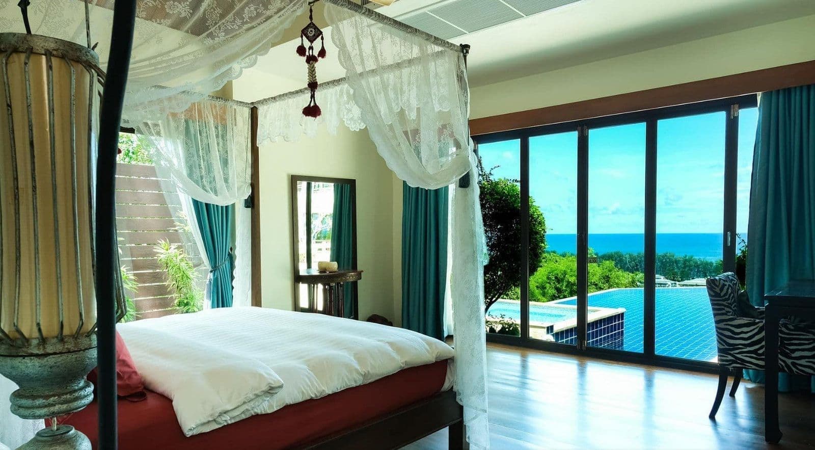 A private villa on the hill of Naithon. — photo 3