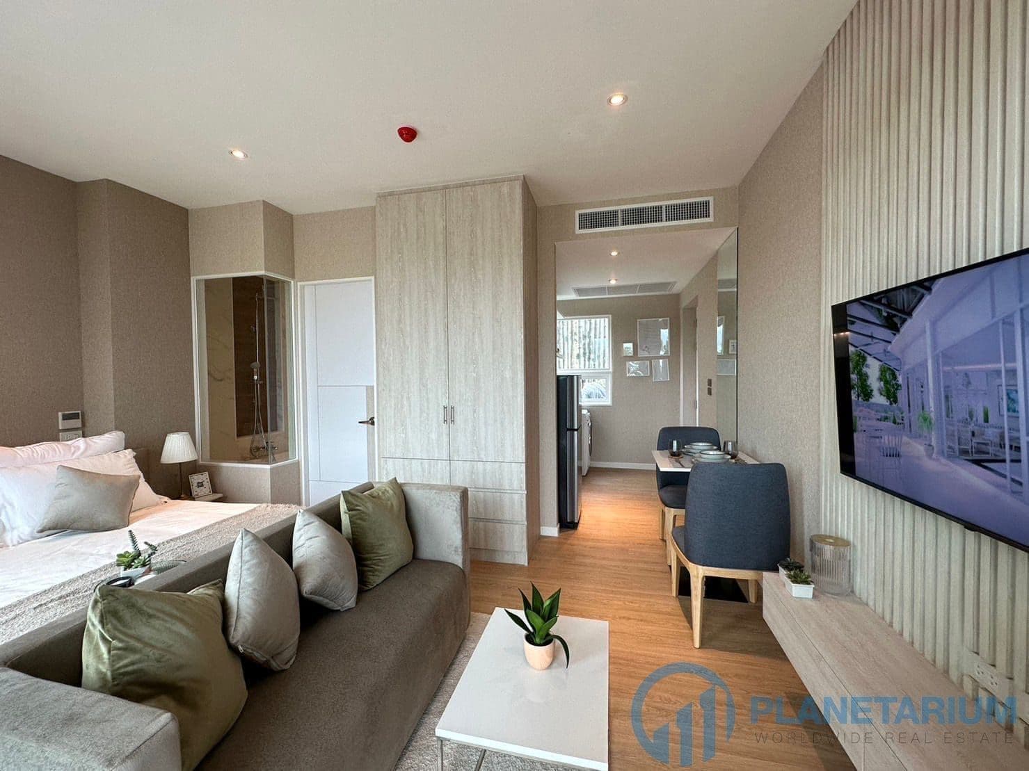 AMAZING LUXURY BEACHFRONT CONDOMINIUM — photo 5