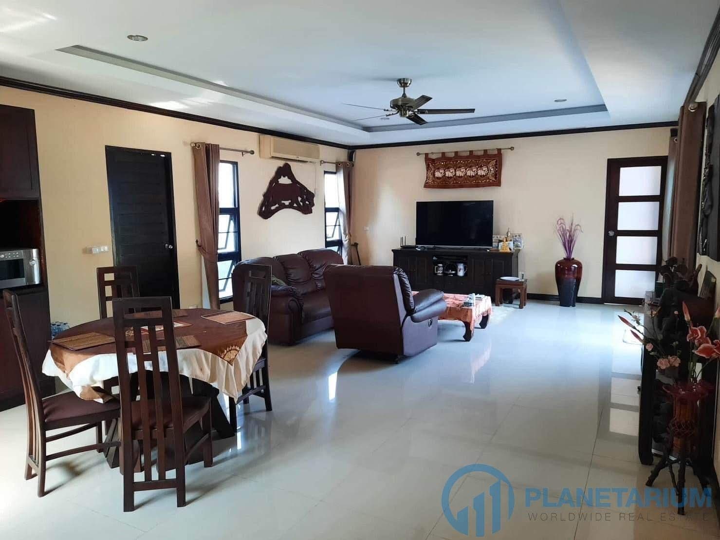 House 3 Bedroom on Rawai beach Resale — photo 2