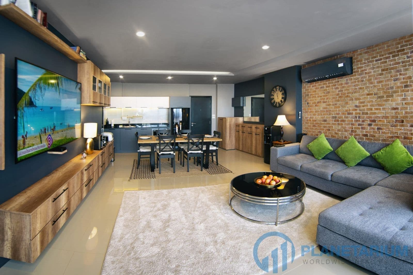 2 bedrooms apartment — photo 2