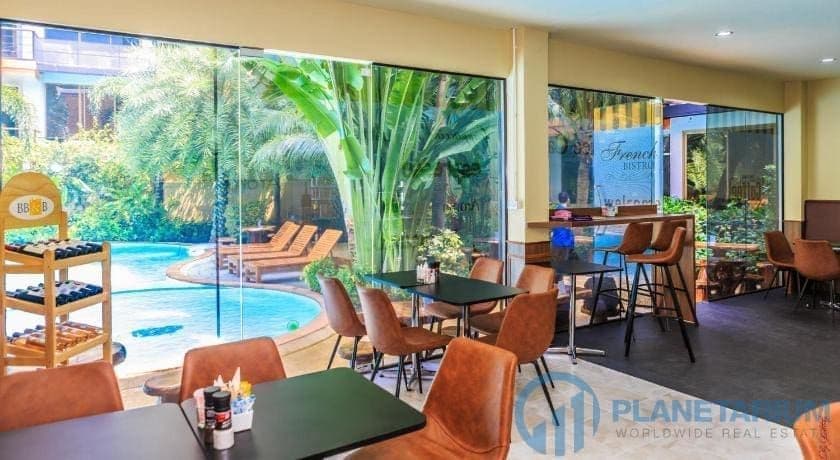 Pool view apartment in Nai Harn Beach — photo 5