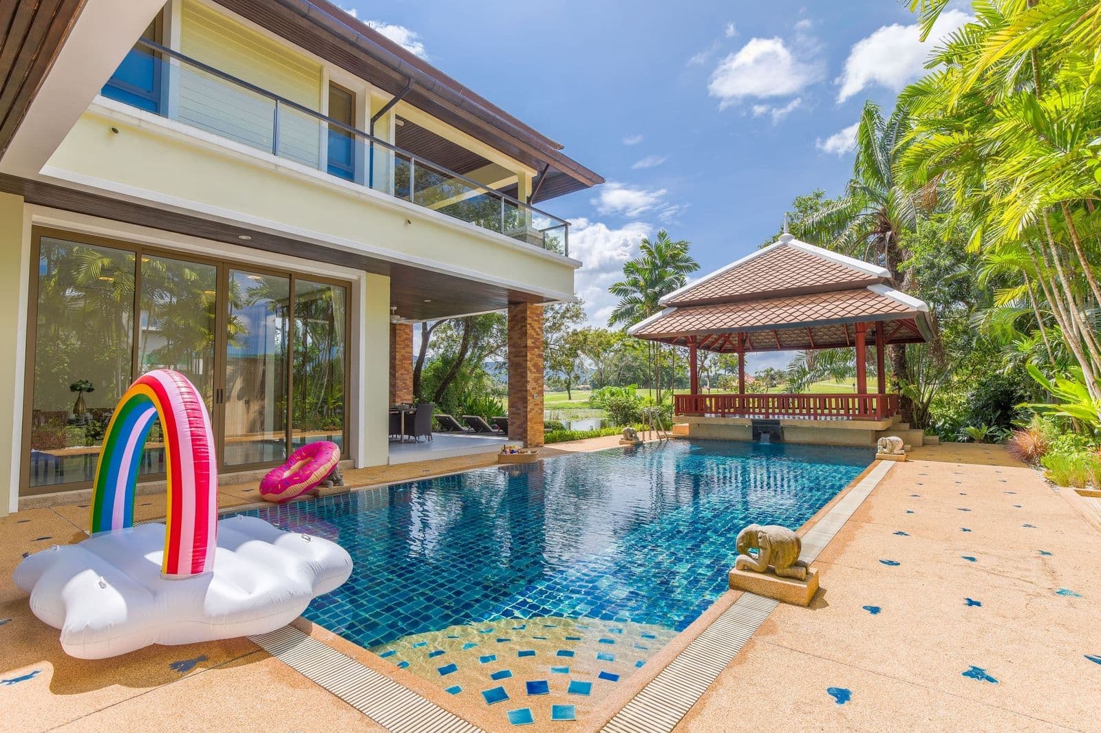 Luxury villa at laguna — photo 1