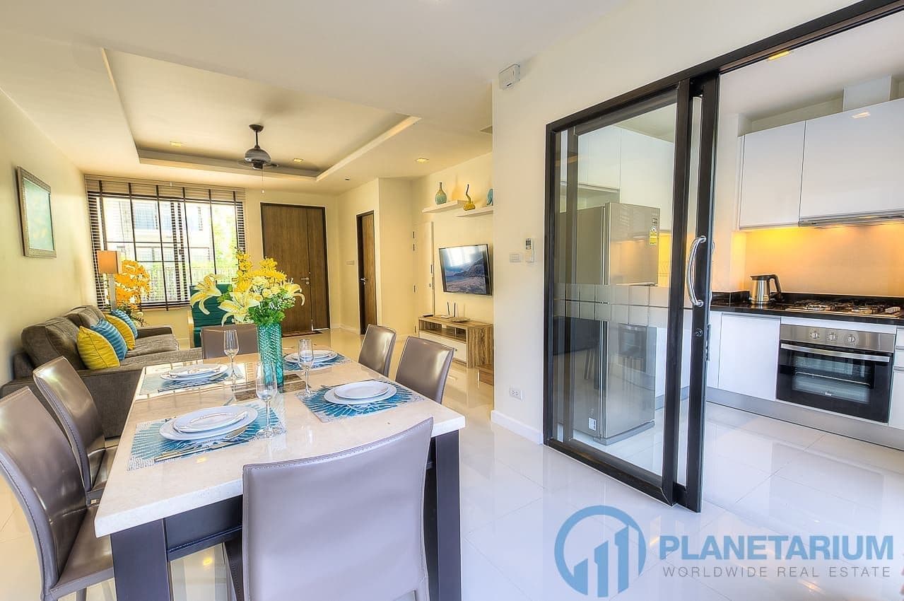 Townhome at laguna — photo 4