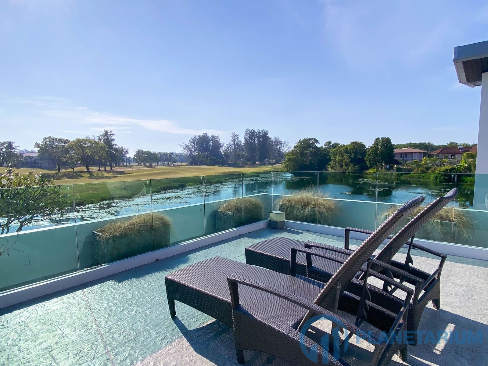 Luxury villa  laguna — photo 2