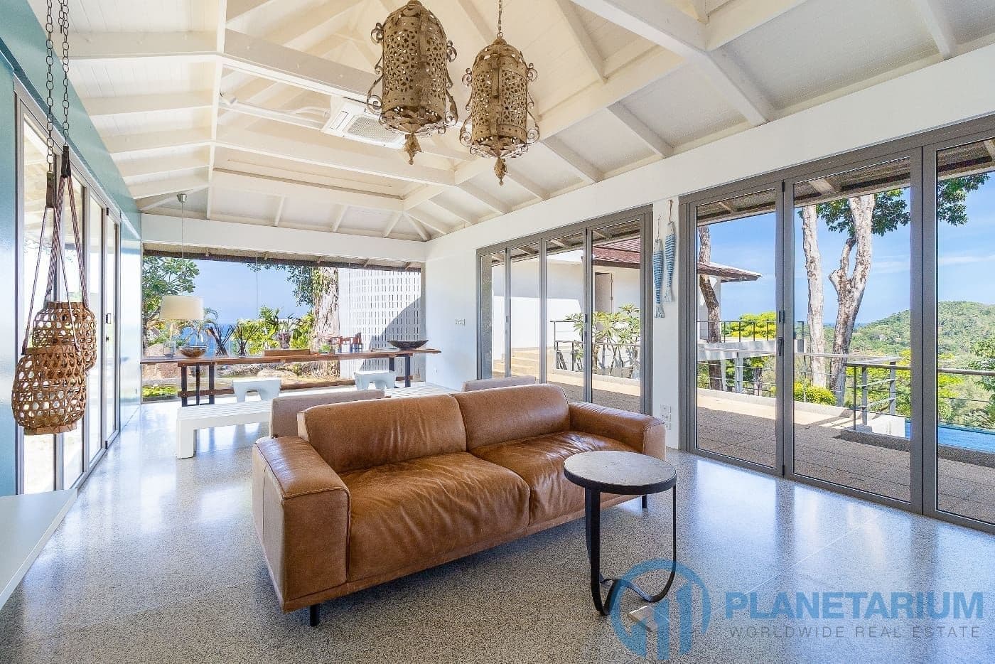 Sea view villa in Surin Beach — photo 3