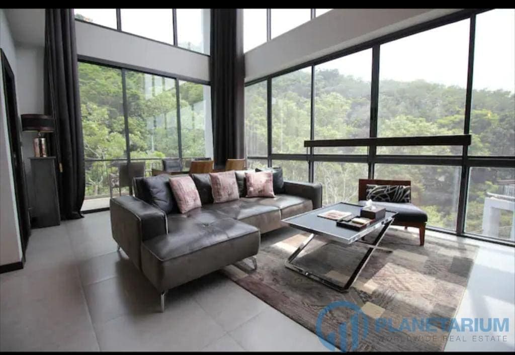 Icon park for rent — photo 2