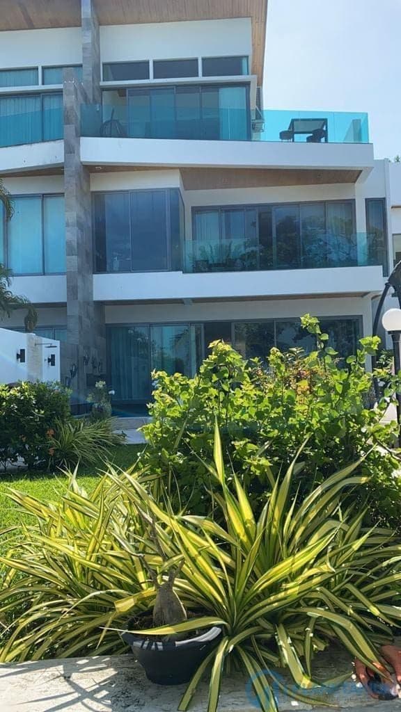 Luxury villa sea view for rent — photo 1