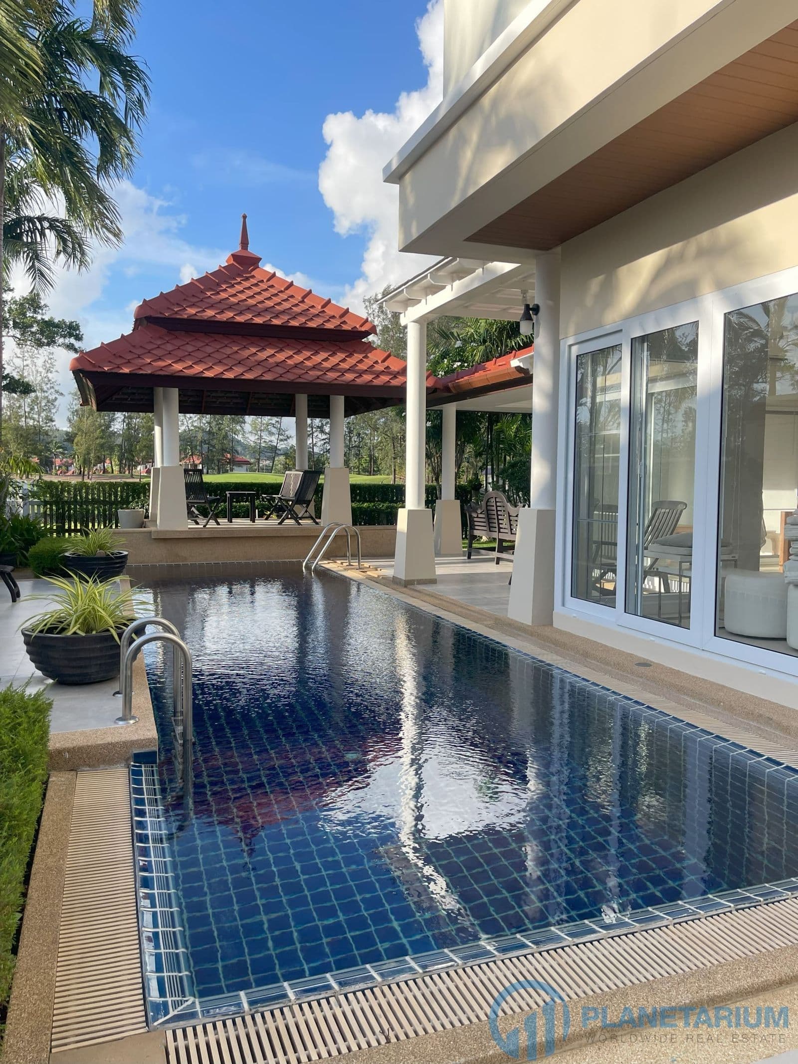 4 Bedrooms villa at laguna for rent — photo 3