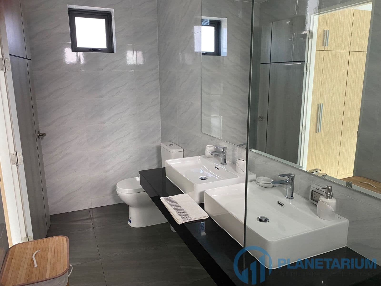 New modern pool villa at sai yuan resale — photo 5