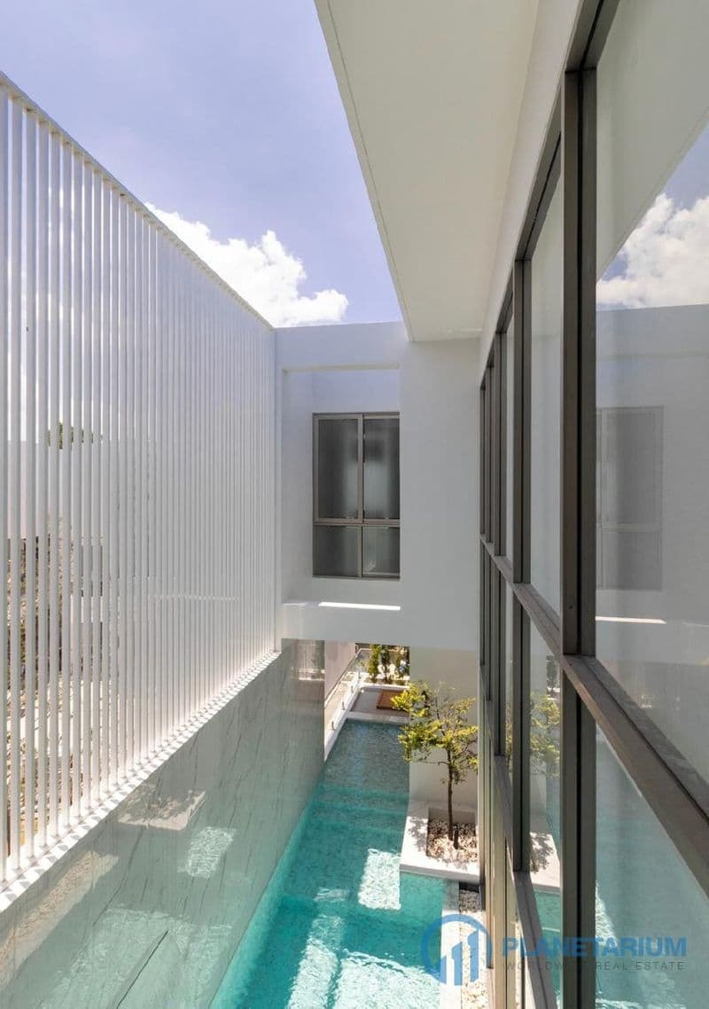 3 bedrooms luxury villa for rent at bangtao — photo 1