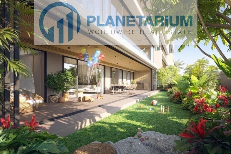 Sea view apartment in Bang Tao Beach — photo 1