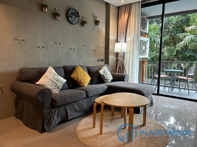 1 Bed Relife windy resale — photo 1