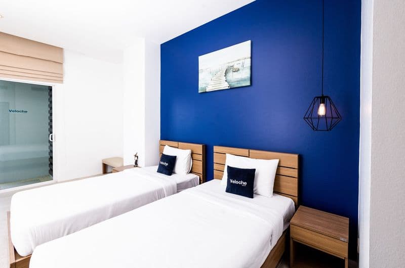 Apartments at Karon Hill Resale — photo 1