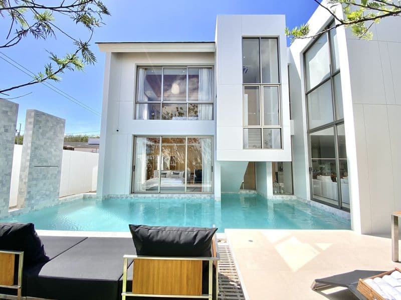 Modern Contemporary Pool Villa — photo 1