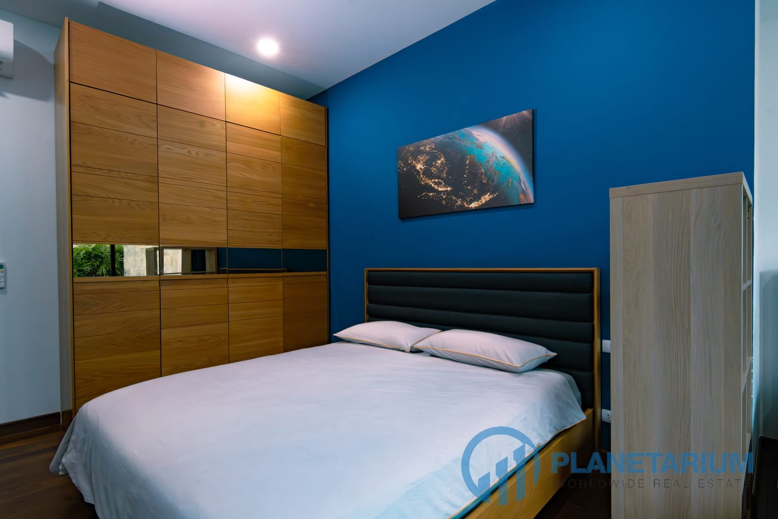 DSC02962-Enhanced-NR