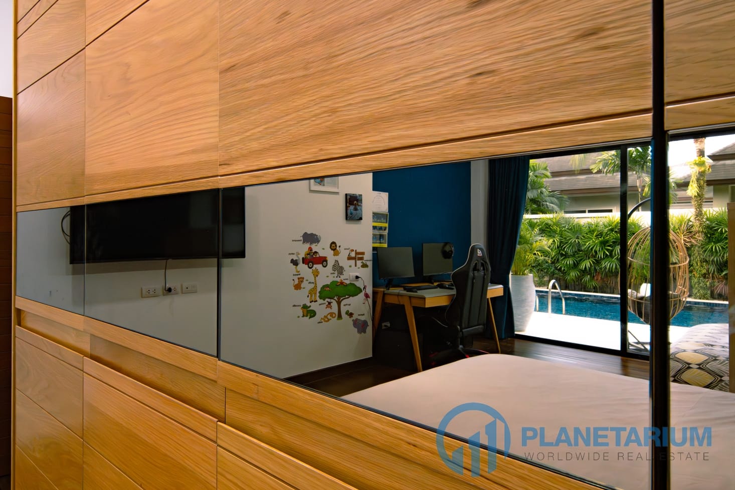 DSC02969-Enhanced-NR