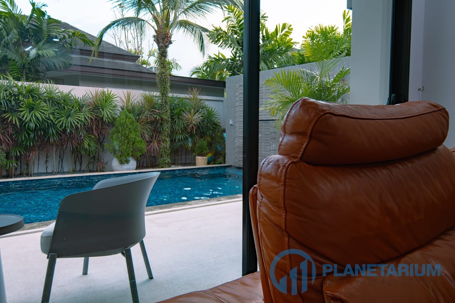 DSC02986-Enhanced-NR