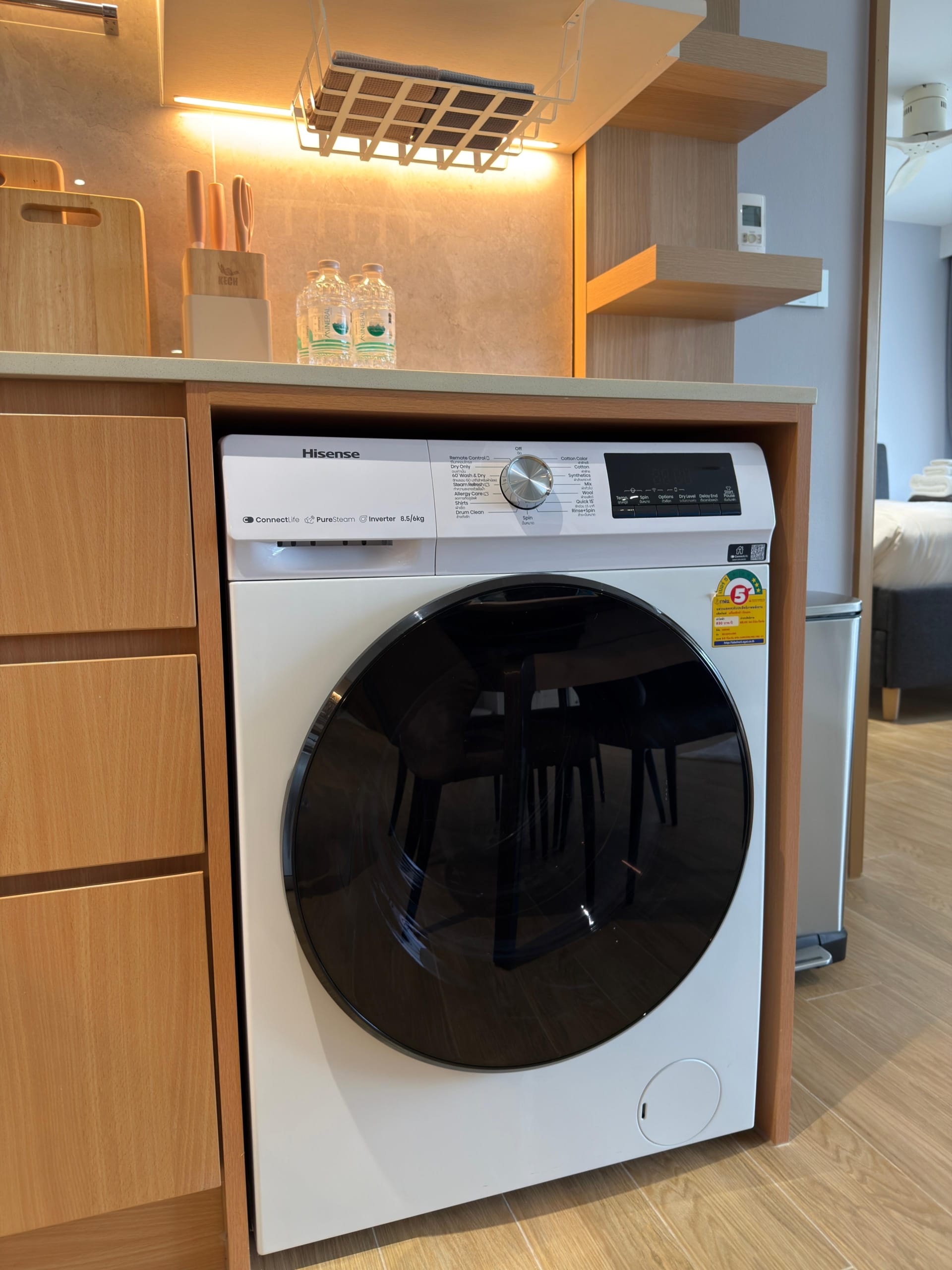 09caa18a-0829-4967-b0a5-79c671fc2c83