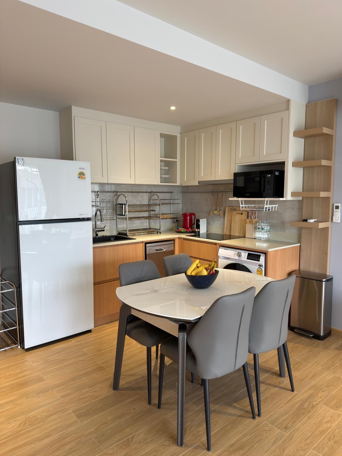 36aaaa72-c780-41c7-9286-dedb43d0abe2