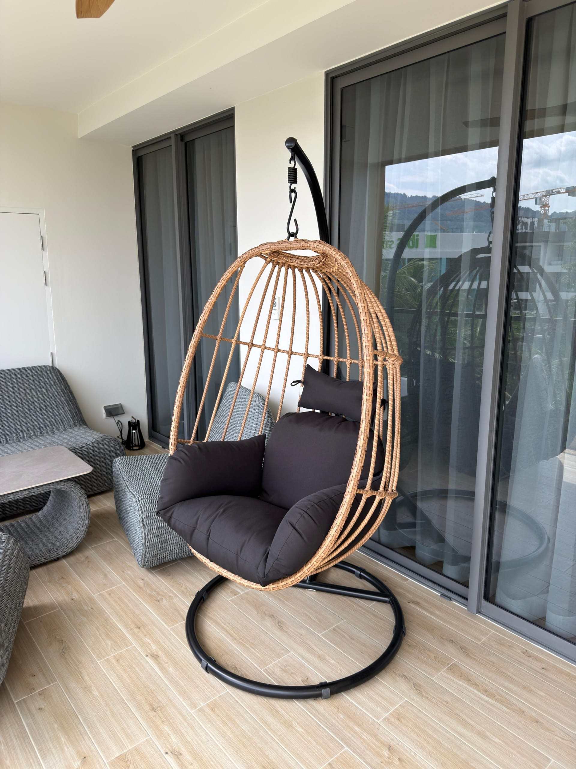 e4ec61f0-3673-40d2-86c5-77df344f6dda