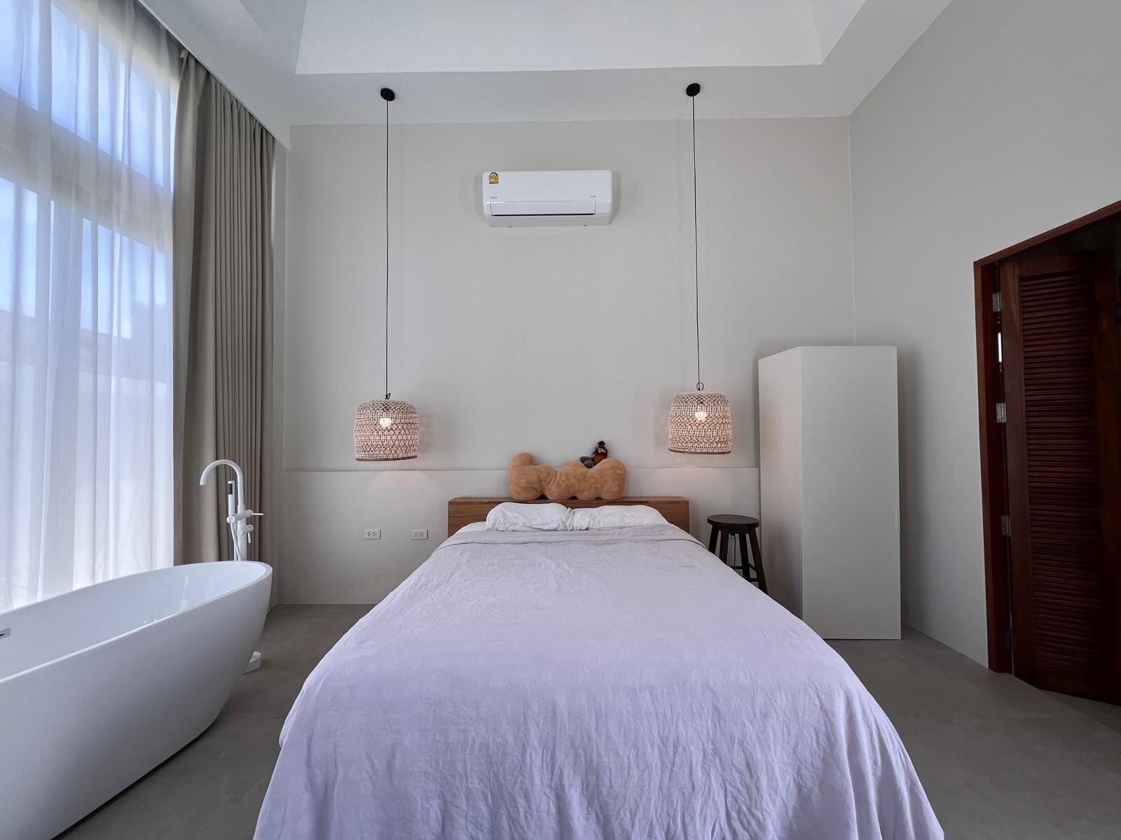 WhatsApp Image 2026-02-14 at 15.40.22