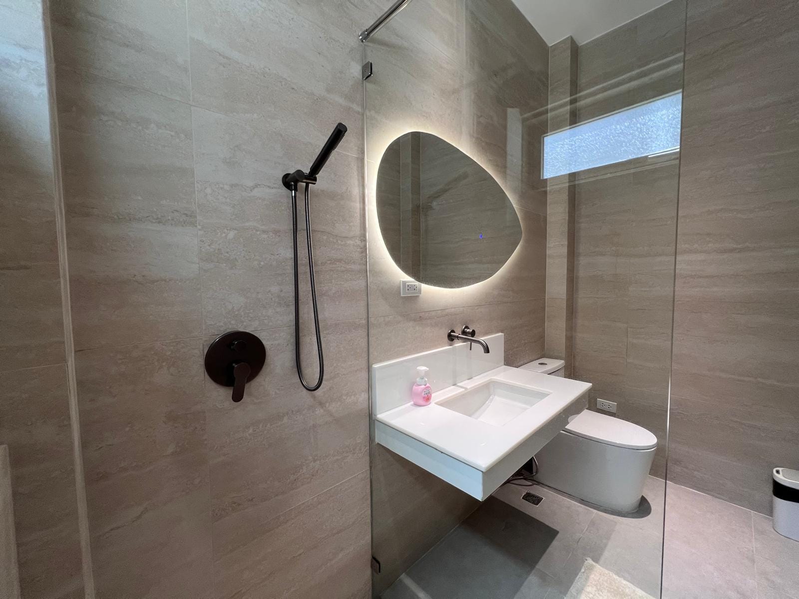 WhatsApp Image 2026-02-14 at 15.40.27 (2)