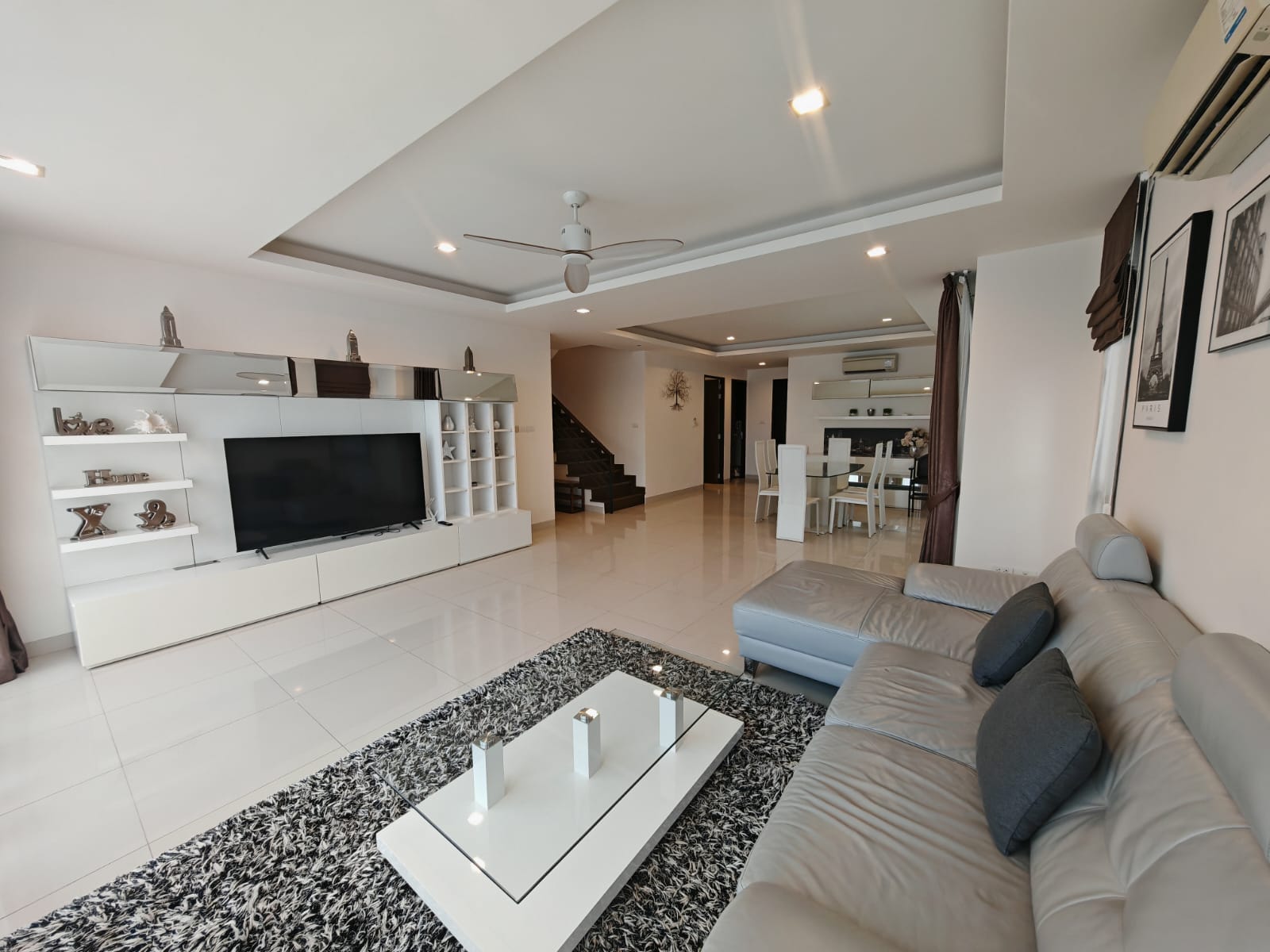 WhatsApp Image 2026-02-26 at 11.45.52 (1)