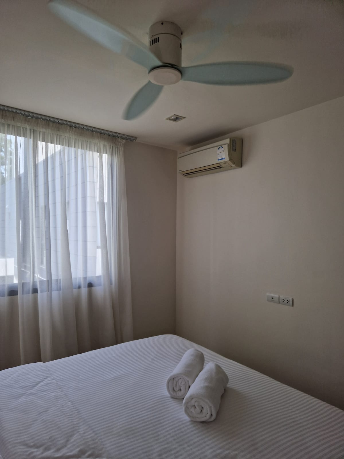 WhatsApp Image 2026-02-26 at 11.46.00 (1)