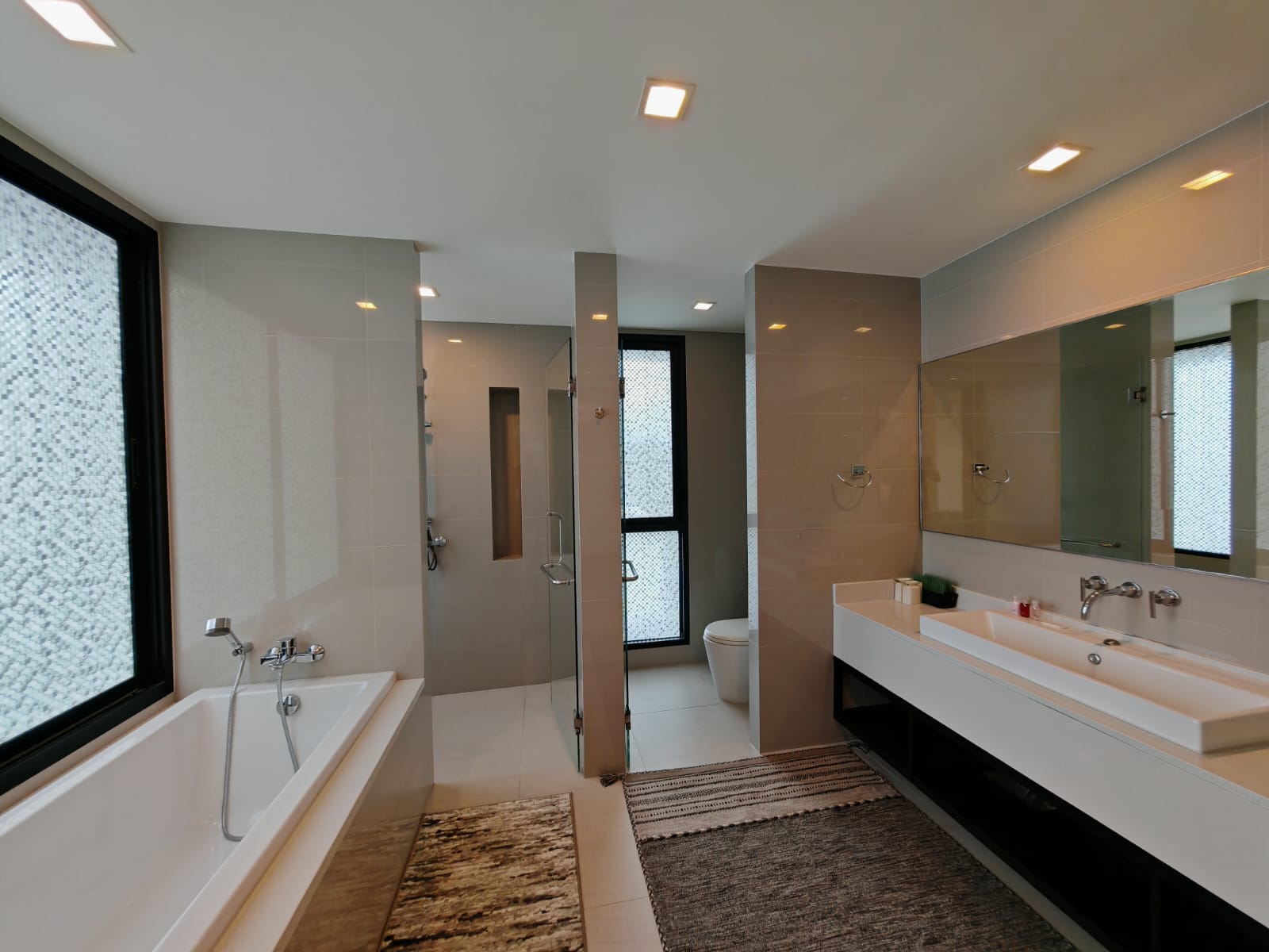 WhatsApp Image 2026-02-26 at 11.46.01 (1)